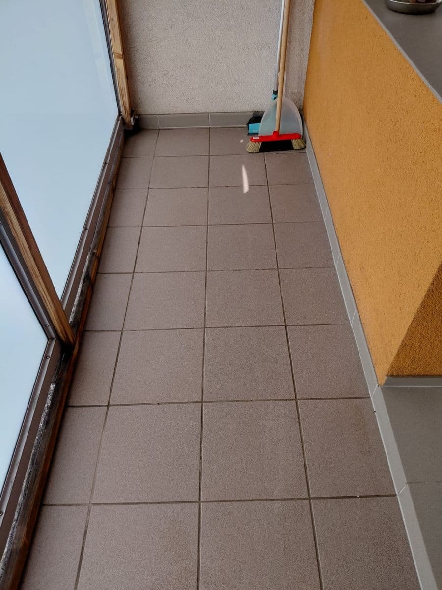 Pronájem bytu 1+1 32 m², Dobratická, Praha, Praha Pronájem bytu 1+1 32 m², Dobratická, Praha, Praha