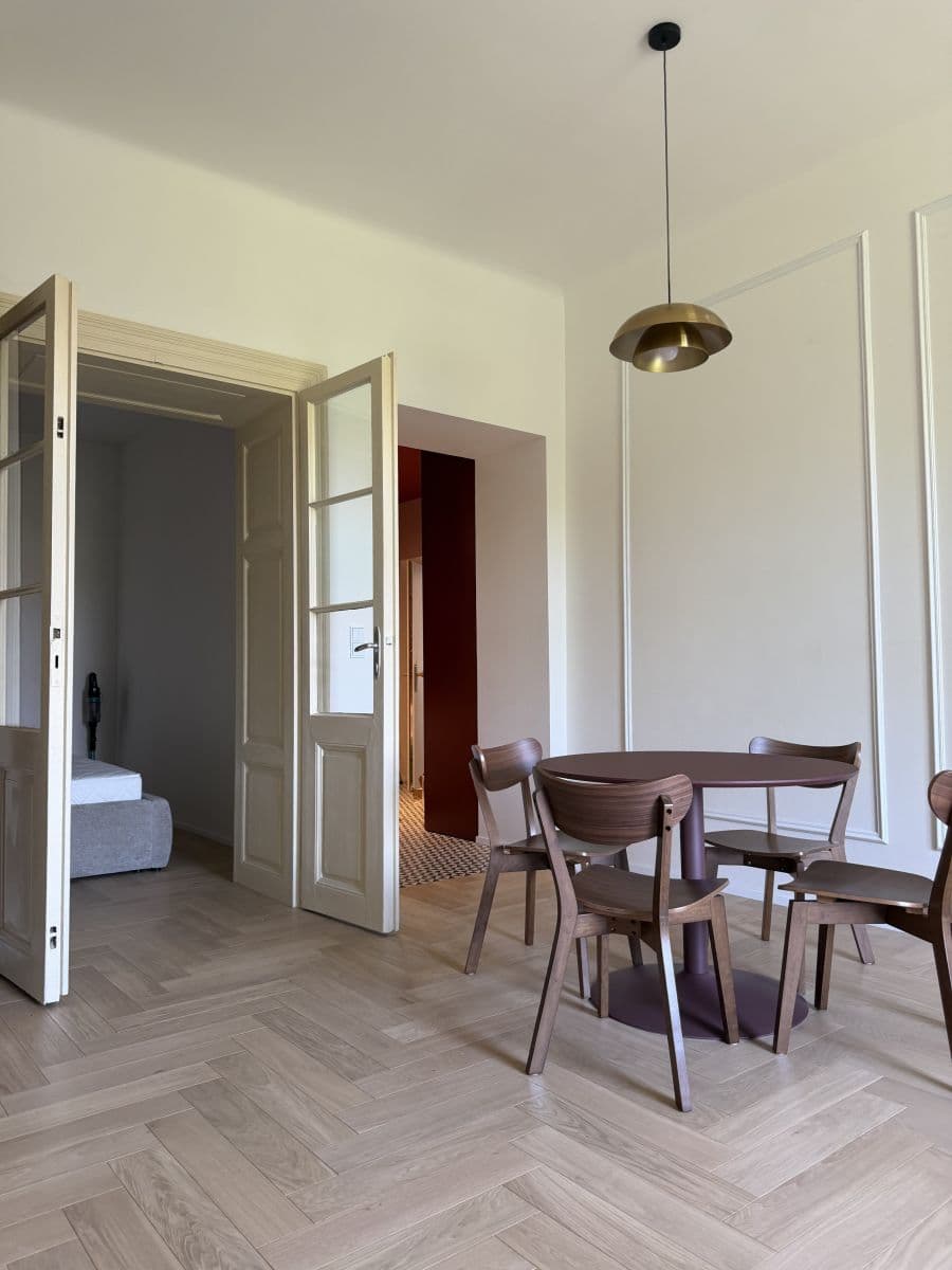 Pronájem bytu 50 m², Karlínské náměstí, Praha, Praha Pronájem bytu 50 m², Karlínské náměstí, Praha, Praha