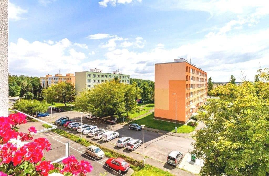 Pronájem bytu 2+kk 41 m², Na růžovém poli, Kladno, Středočeský kraj Pronájem bytu 2+kk 41 m², Na růžovém poli, Kladno, Středočeský kraj