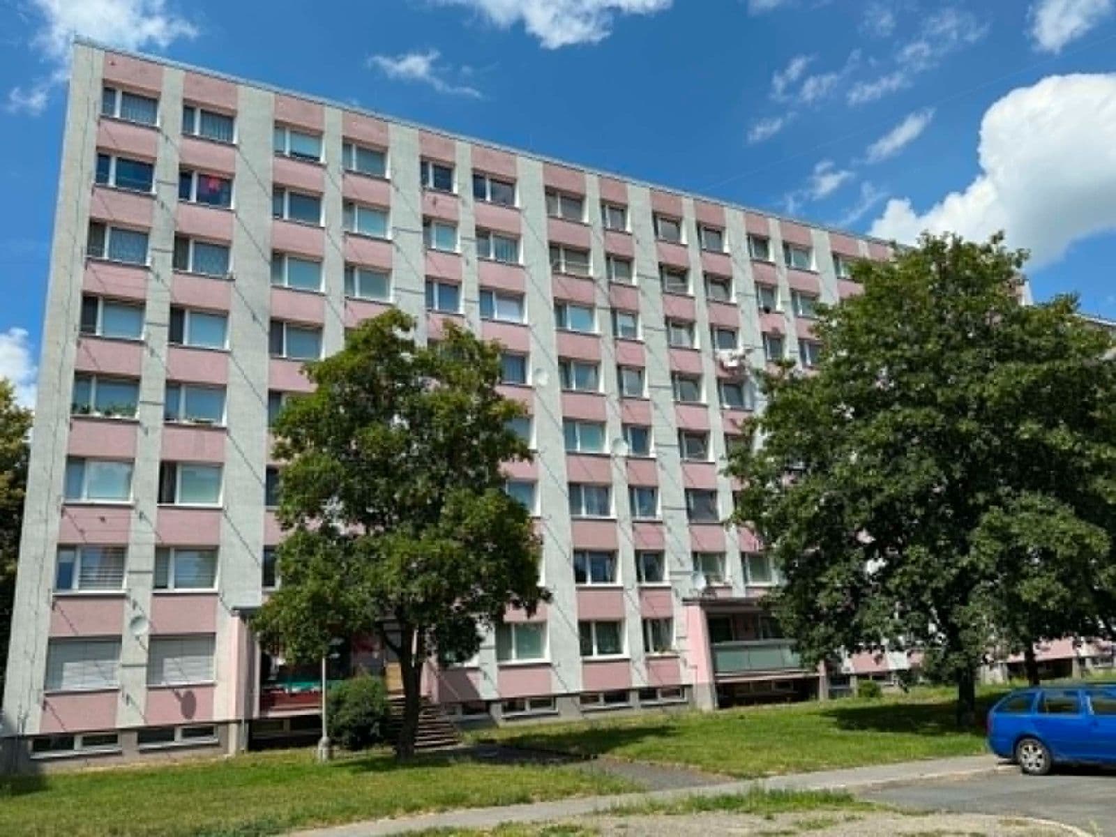 Pronájem bytu 2+kk 41 m², Na růžovém poli, Kladno, Středočeský kraj Pronájem bytu 2+kk 41 m², Na růžovém poli, Kladno, Středočeský kraj