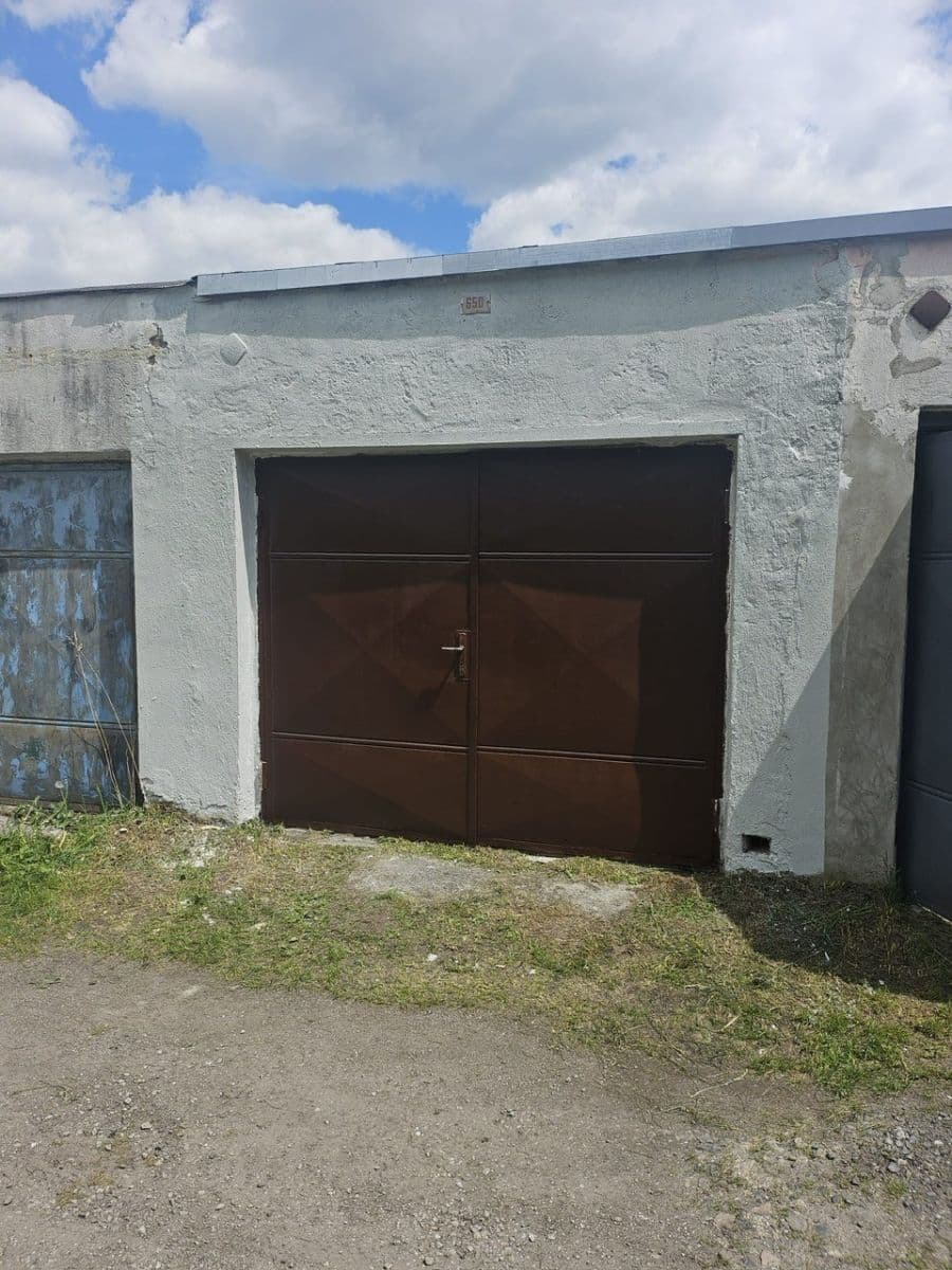 Prodej garáže 18 m², Nejdek, Karlovarský kraj Prodej garáže 18 m², Nejdek, Karlovarský kraj