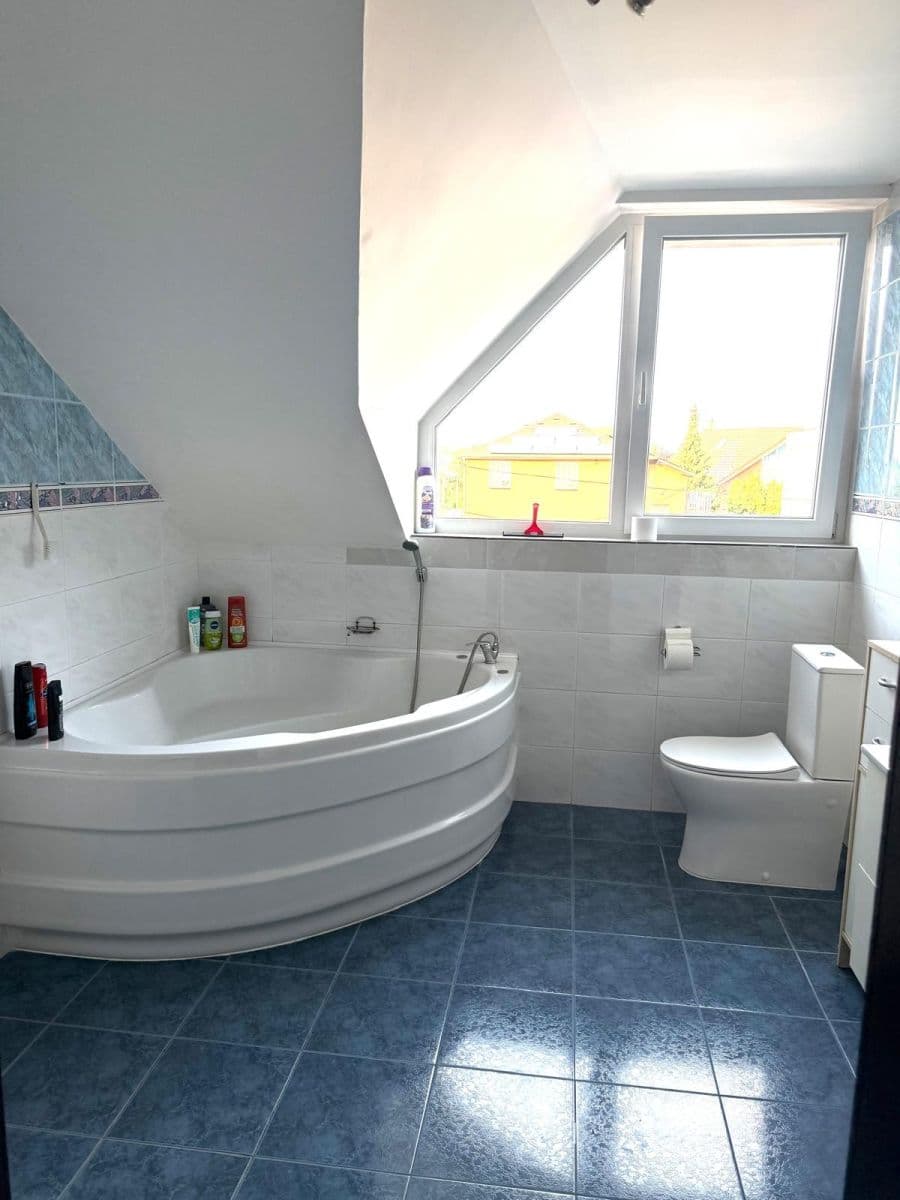 Pronájem domu 15 m², pozemek 1 m², Za Šmatlíkem, Praha, Praha Pronájem domu 15 m², pozemek 1 m², Za Šmatlíkem, Praha, Praha