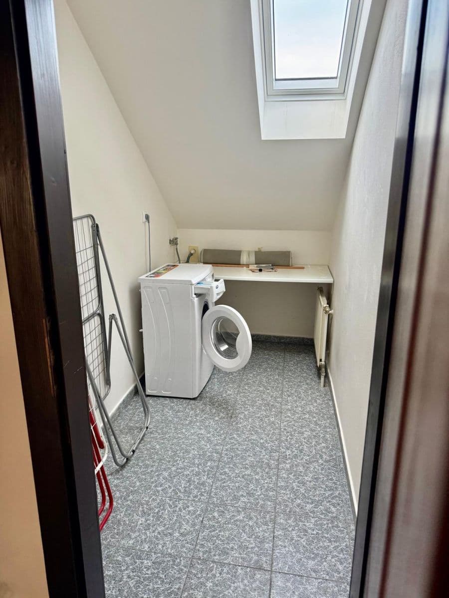 Pronájem domu 15 m², pozemek 1 m², Za Šmatlíkem, Praha, Praha Pronájem domu 15 m², pozemek 1 m², Za Šmatlíkem, Praha, Praha