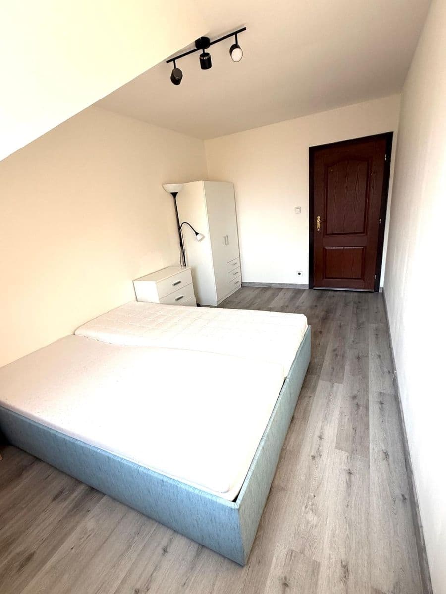 Pronájem domu 15 m², pozemek 1 m², Za Šmatlíkem, Praha, Praha Pronájem domu 15 m², pozemek 1 m², Za Šmatlíkem, Praha, Praha