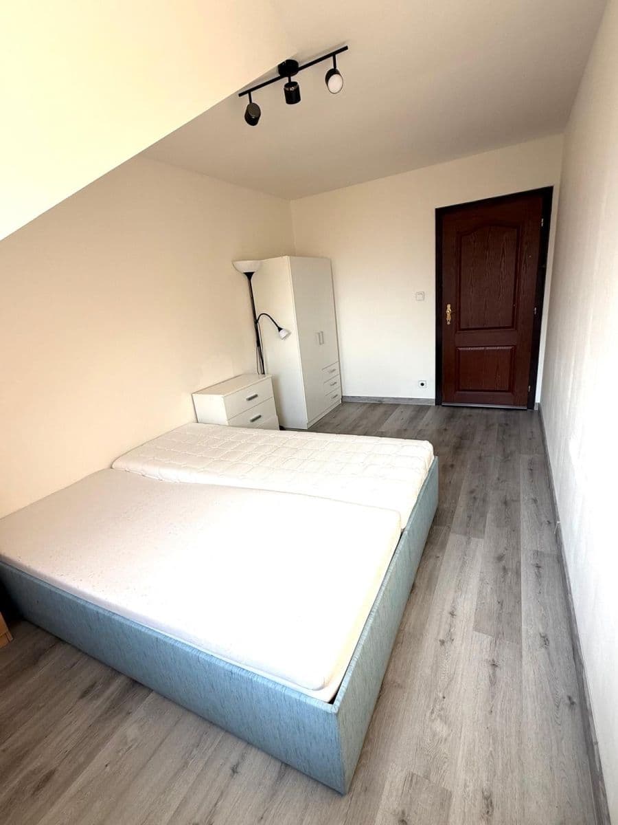 Pronájem domu 15 m², pozemek 1 m², Za Šmatlíkem, Praha, Praha Pronájem domu 15 m², pozemek 1 m², Za Šmatlíkem, Praha, Praha