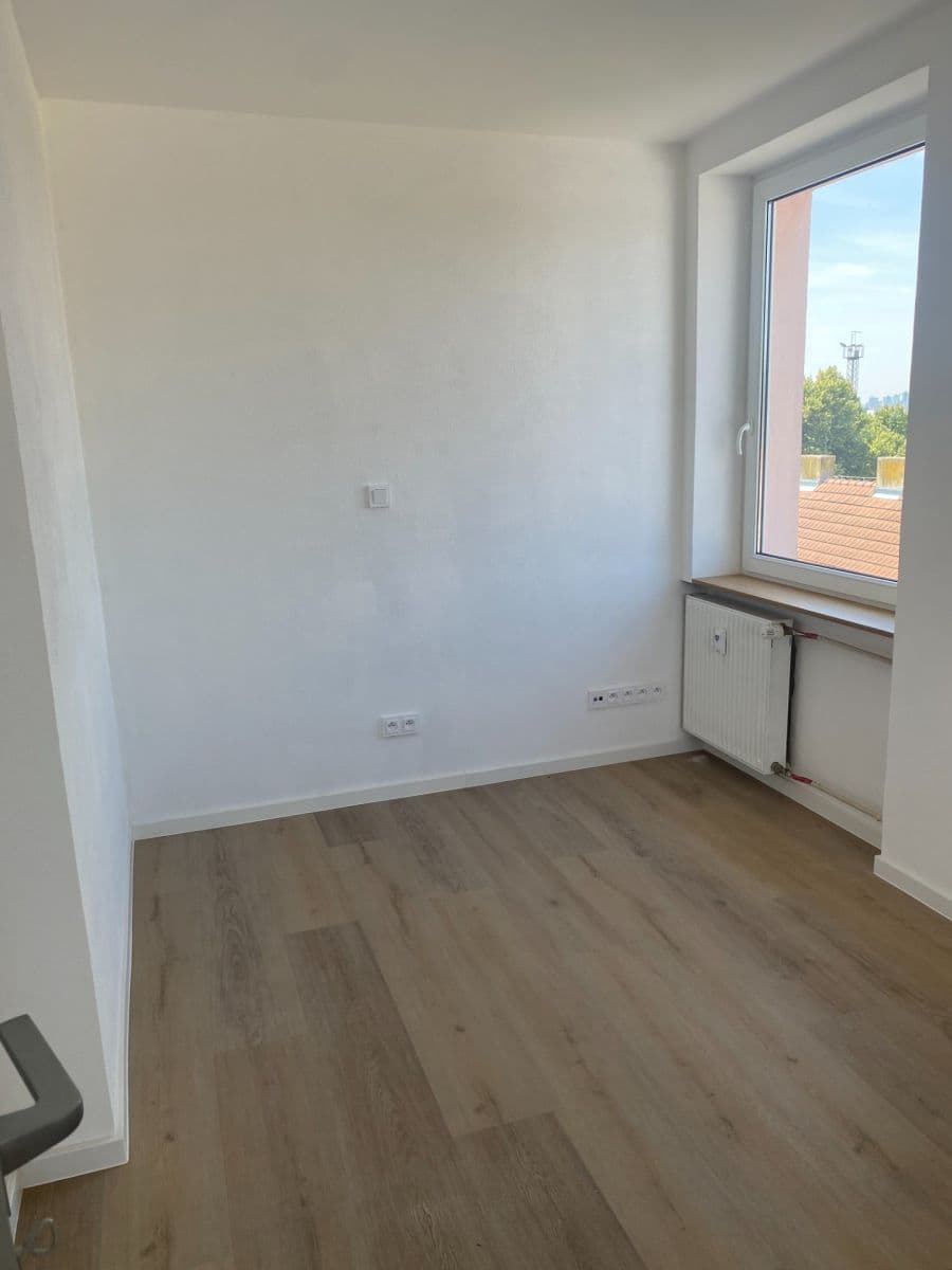 Pronájem bytu 3+kk 70 m², Přátelství, Praha, Praha Pronájem bytu 3+kk 70 m², Přátelství, Praha, Praha