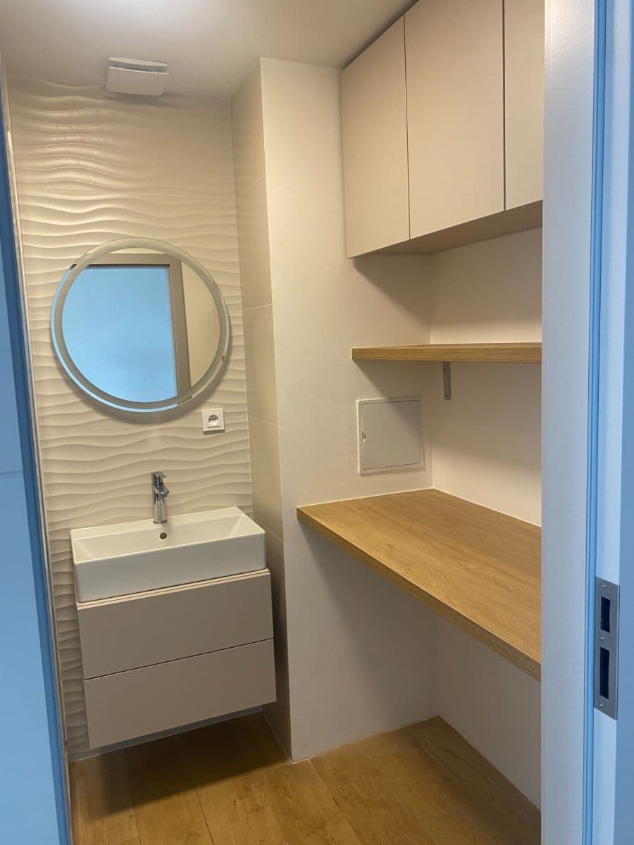 Pronájem bytu 3+kk 70 m², Přátelství, Praha, Praha Pronájem bytu 3+kk 70 m², Přátelství, Praha, Praha