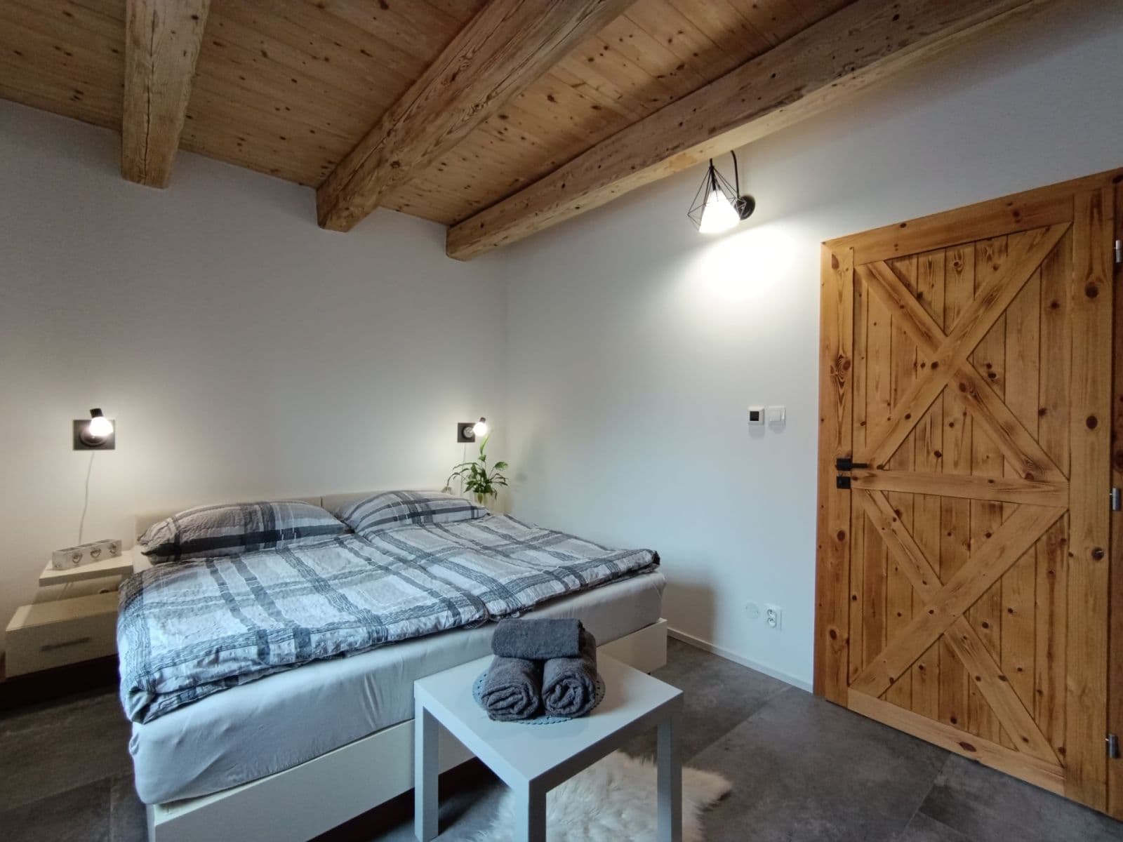 Pronájem bytu 2+kk 45 m², Na Valše, Sušice, Plzeňský kraj Pronájem bytu 2+kk 45 m², Na Valše, Sušice, Plzeňský kraj