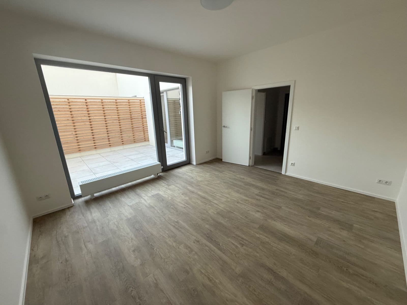 Pronájem bytu 2+kk 50 m², Řepova, Brno, Jihomoravský kraj Pronájem bytu 2+kk 50 m², Řepova, Brno, Jihomoravský kraj