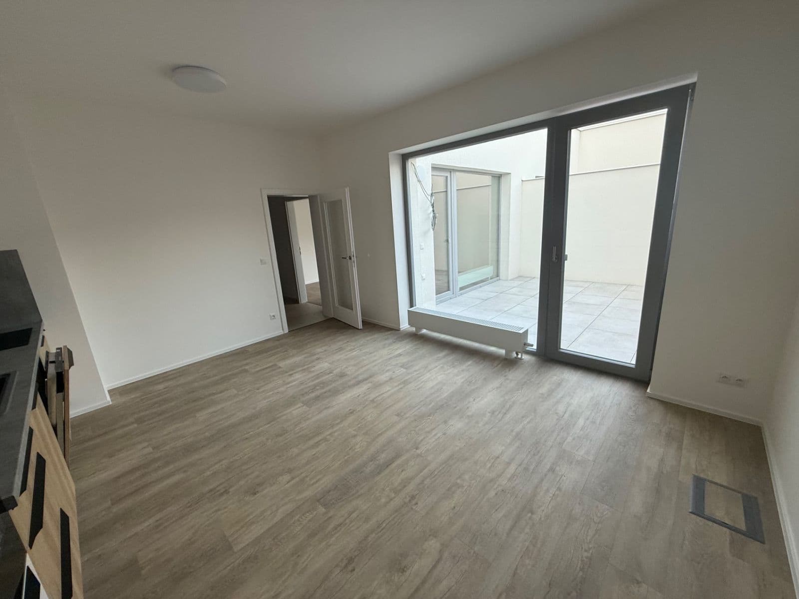 Pronájem bytu 2+kk 50 m², Řepova, Brno, Jihomoravský kraj Pronájem bytu 2+kk 50 m², Řepova, Brno, Jihomoravský kraj