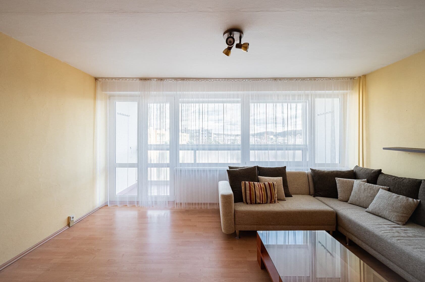 Prodej bytu 2+1 71 m², Na Hranicích, Praha, Praha Prodej bytu 2+1 71 m², Na Hranicích, Praha, Praha