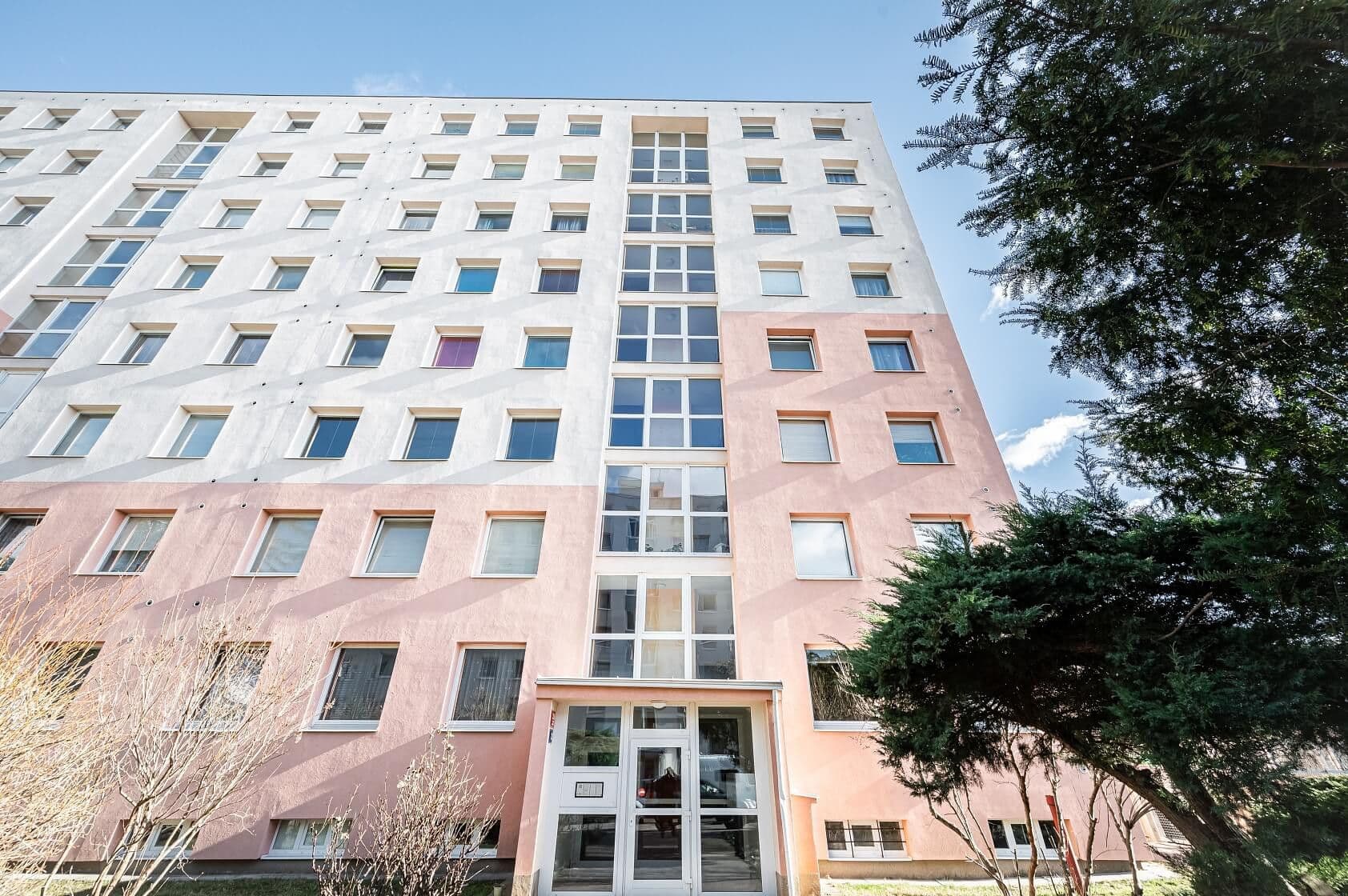 Prodej bytu 2+1 71 m², Na Hranicích, Praha, Praha Prodej bytu 2+1 71 m², Na Hranicích, Praha, Praha