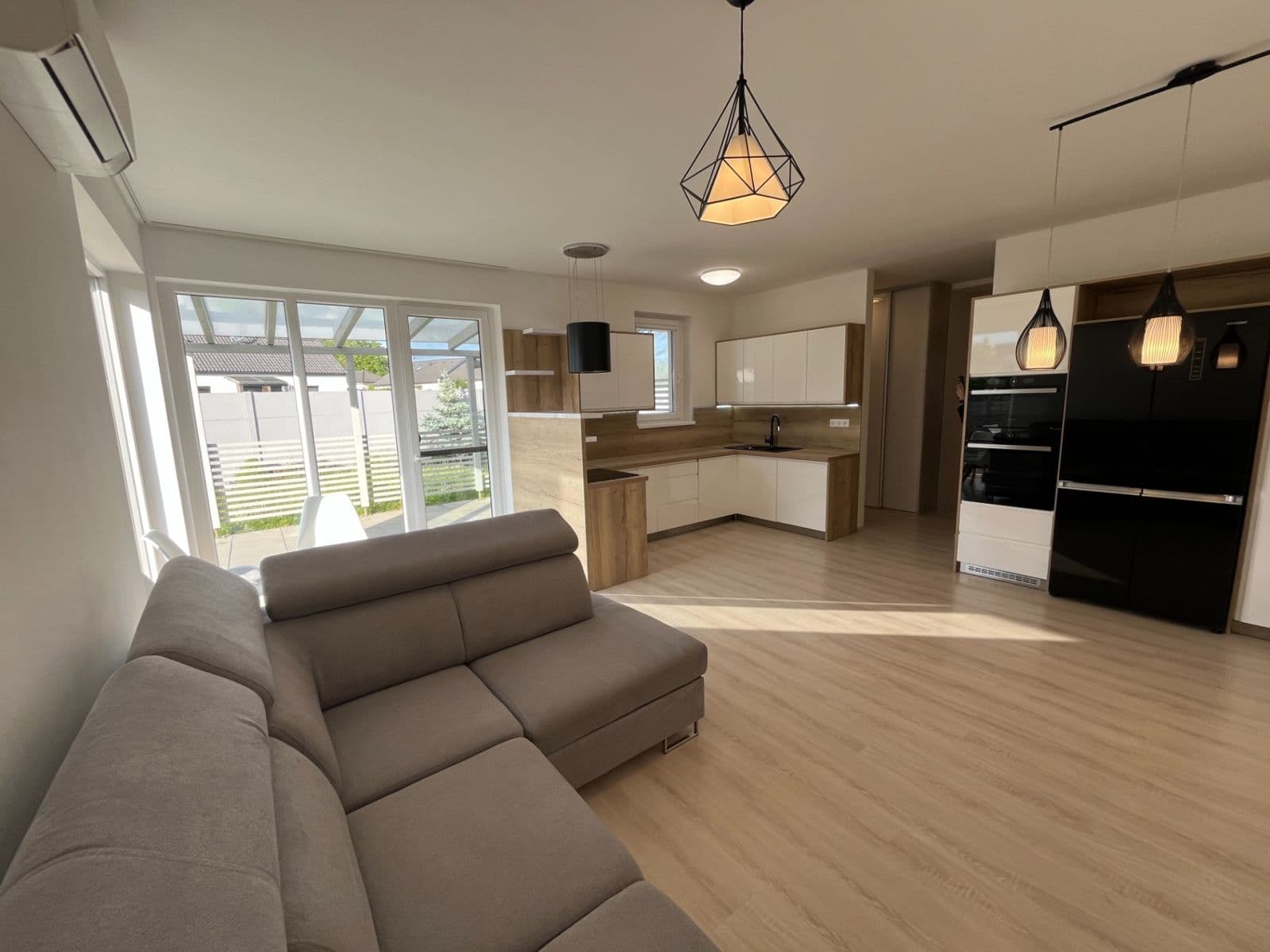 Pronájem bytu 4+1 87 m², Čunovo, Bratislavský kraj Pronájem bytu 4+1 87 m², Čunovo, Bratislavský kraj