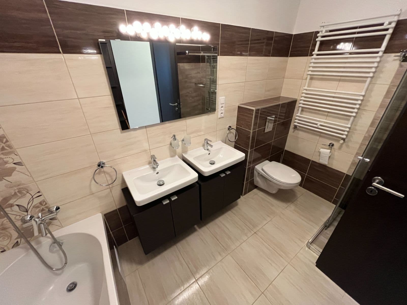 Pronájem bytu 4+1 87 m², Čunovo, Bratislavský kraj Pronájem bytu 4+1 87 m², Čunovo, Bratislavský kraj