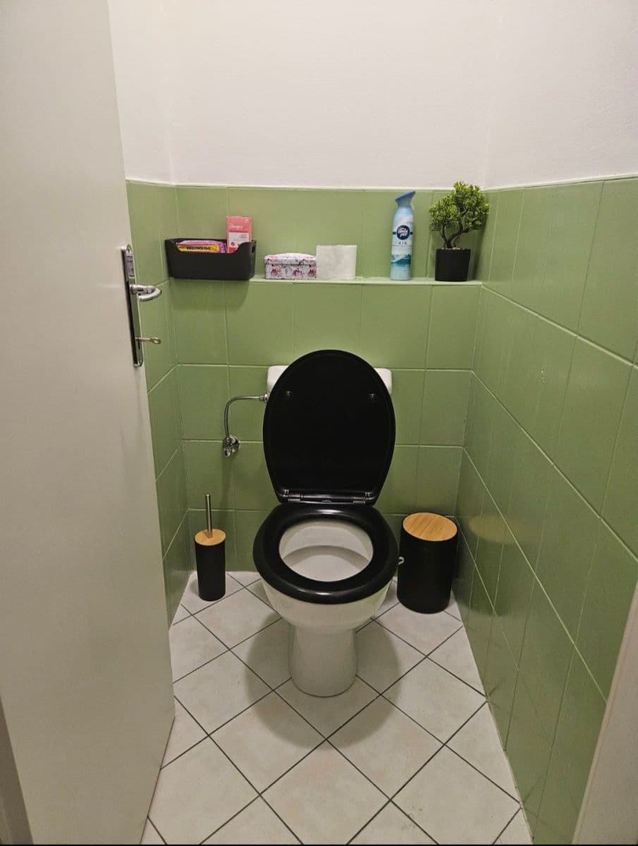 Pronájem kanceláře 96 m², Brabcova, Praha, Praha Pronájem kanceláře 96 m², Brabcova, Praha, Praha