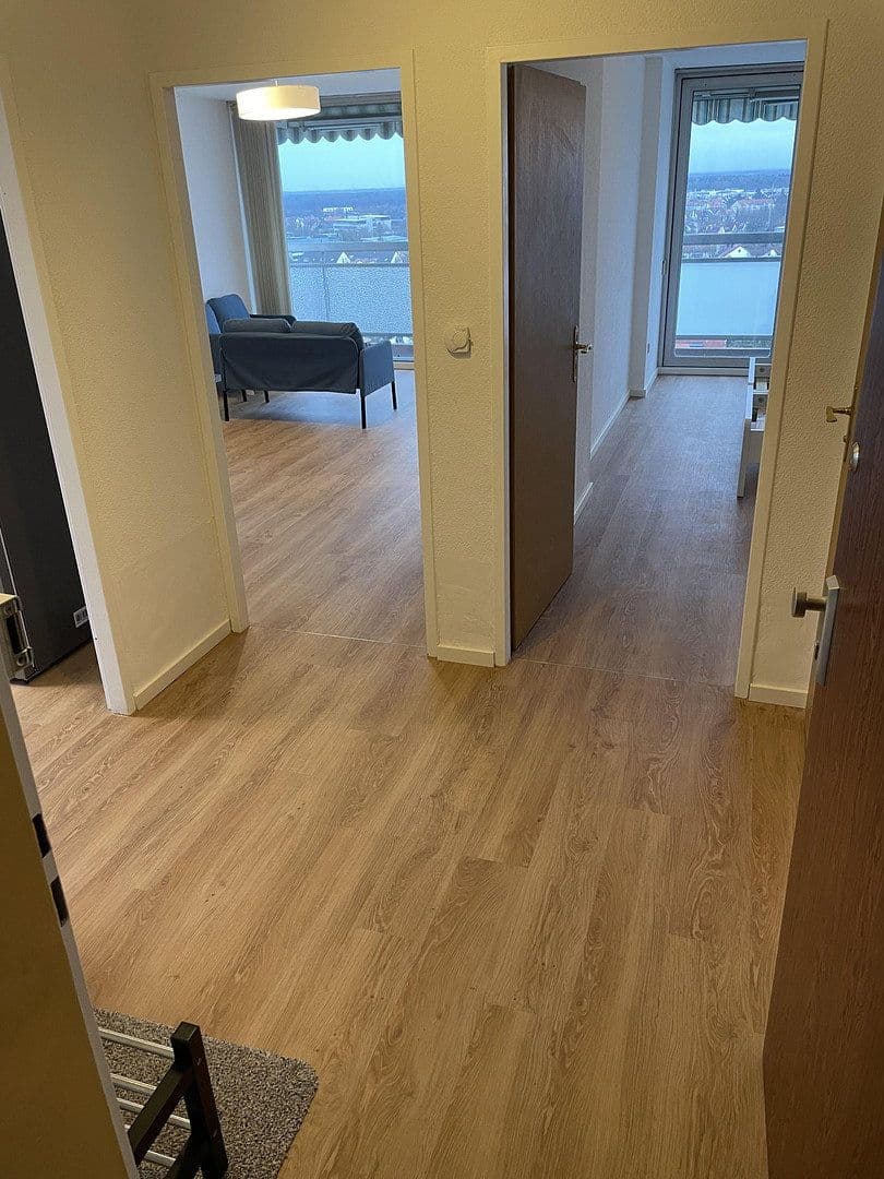 Pronájem bytu 2+1 60 m², St-Benedikt-Str. 1, Unterschleissheim, Bavorsko Pronájem bytu 2+1 60 m², St-Benedikt-Str. 1, Unterschleissheim, Bavorsko