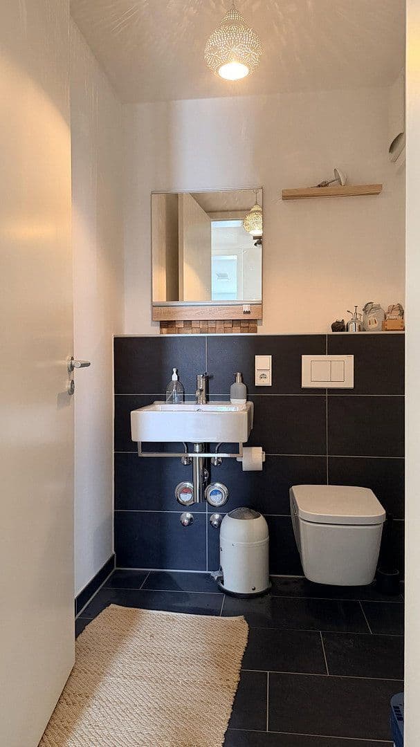 Prodej bytu 3+1 97 m², Frankfurt, Hessen Prodej bytu 3+1 97 m², Frankfurt, Hessen