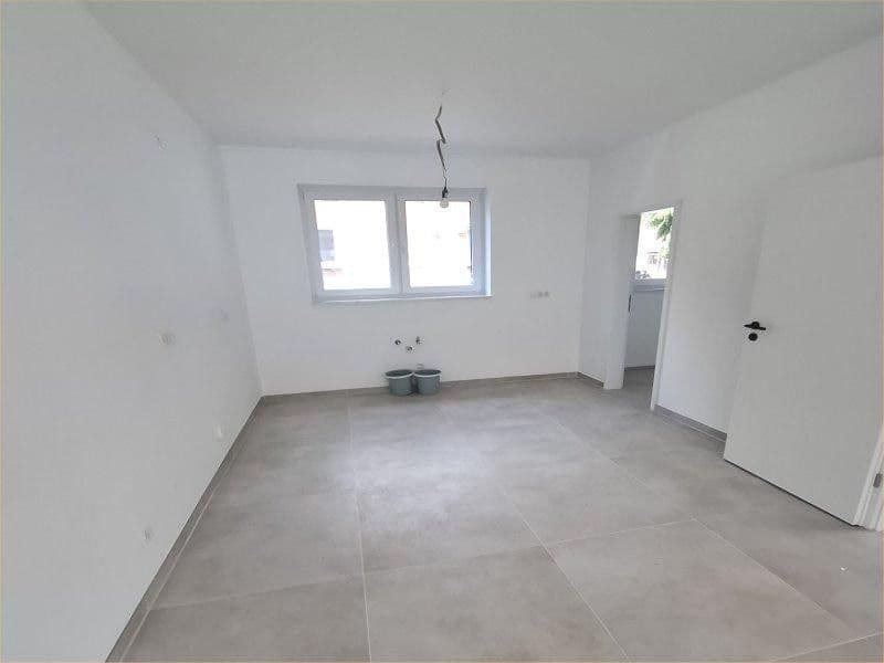 Prodej domu 148 m², pozemek 320 m², Herzogenrath, Severní Porýní-Vestfálsko Prodej domu 148 m², pozemek 320 m², Herzogenrath, Severní Porýní-Vestfálsko