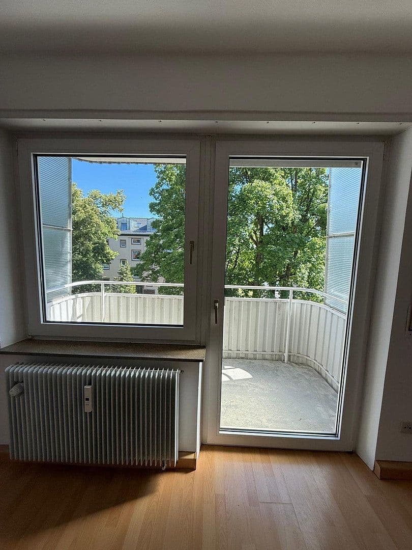 Pronájem bytu 2+1 57 m², Friedenstraße 4, Augsburg, Bavorsko Pronájem bytu 2+1 57 m², Friedenstraße 4, Augsburg, Bavorsko