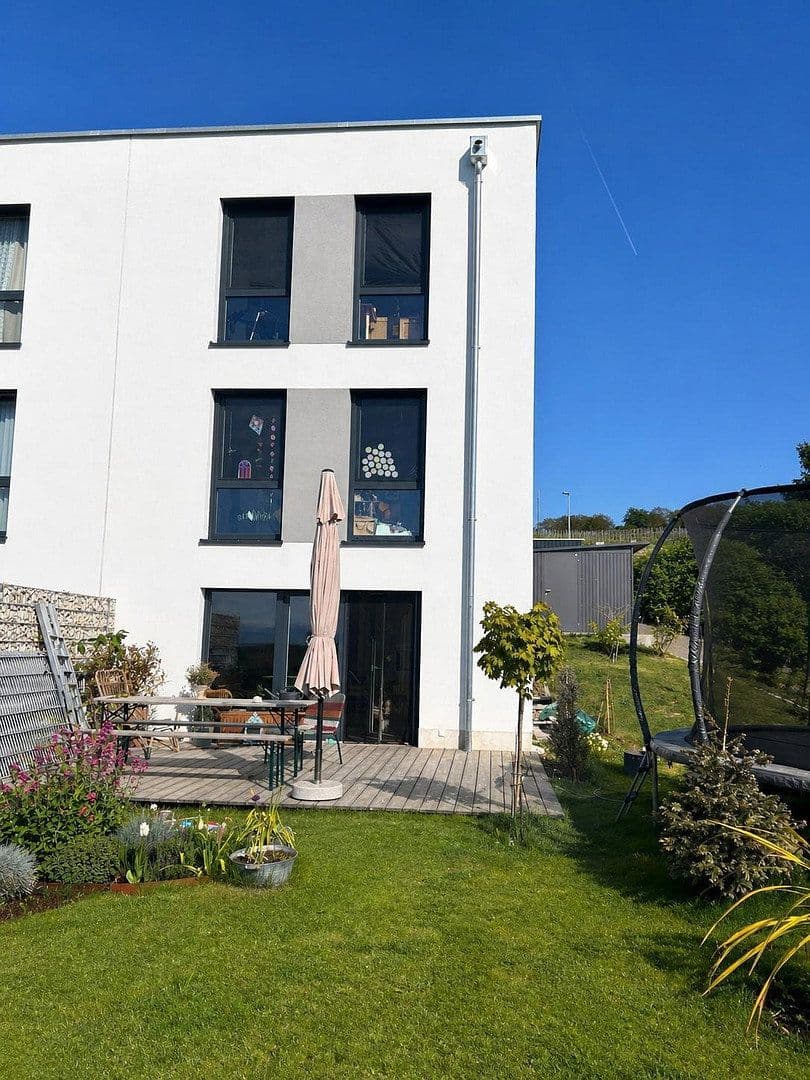 Pronájem domu 135 m², pozemek 493 m², Bad Bellingen, Bádensko-Württembersko Pronájem domu 135 m², pozemek 493 m², Bad Bellingen, Bádensko-Württembersko