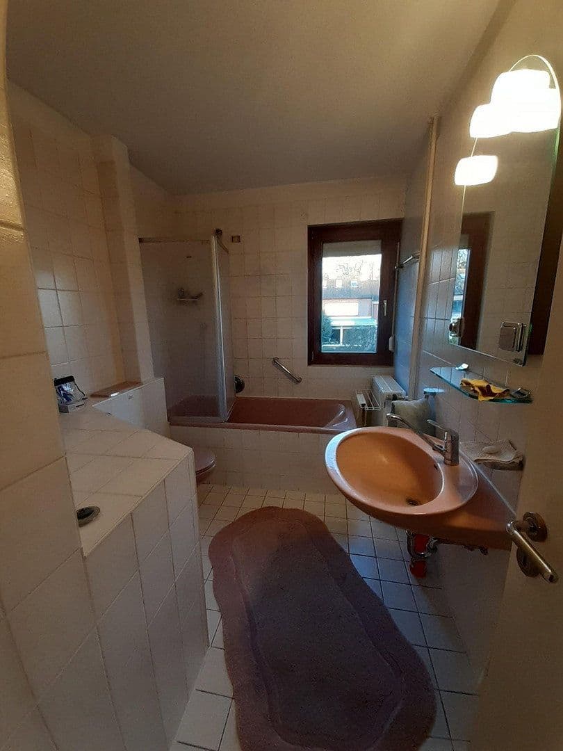 Prodej domu 98 m², pozemek 309 m², Elmshorn, Šlesvicko-Holštýnsko Prodej domu 98 m², pozemek 309 m², Elmshorn, Šlesvicko-Holštýnsko
