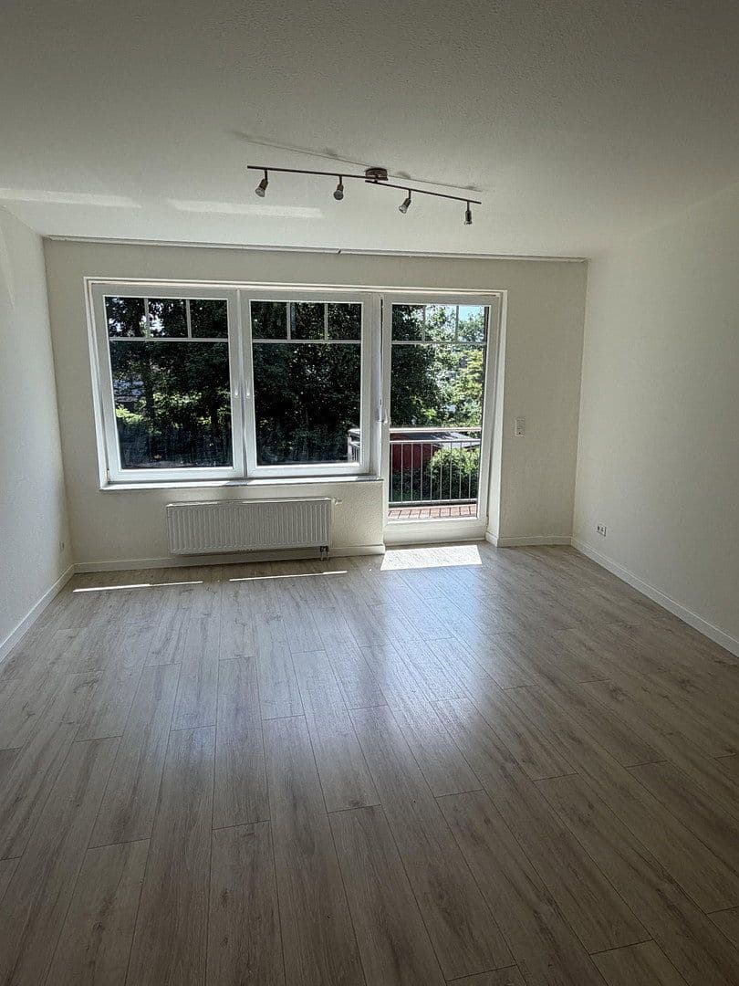 Pronájem bytu 3+1 80 m², Hollenstedt, Dolní Sasko Pronájem bytu 3+1 80 m², Hollenstedt, Dolní Sasko