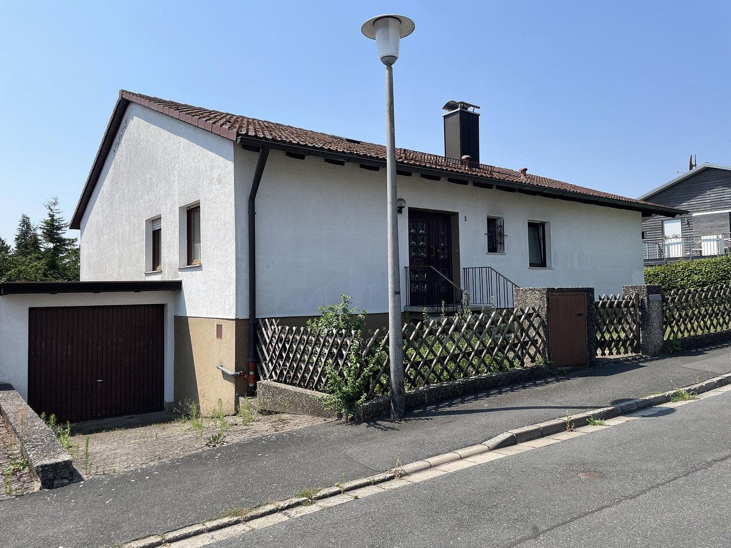 Prodej domu 212 m², pozemek 815 m², Marloffstein, Bavorsko Prodej domu 212 m², pozemek 815 m², Marloffstein, Bavorsko