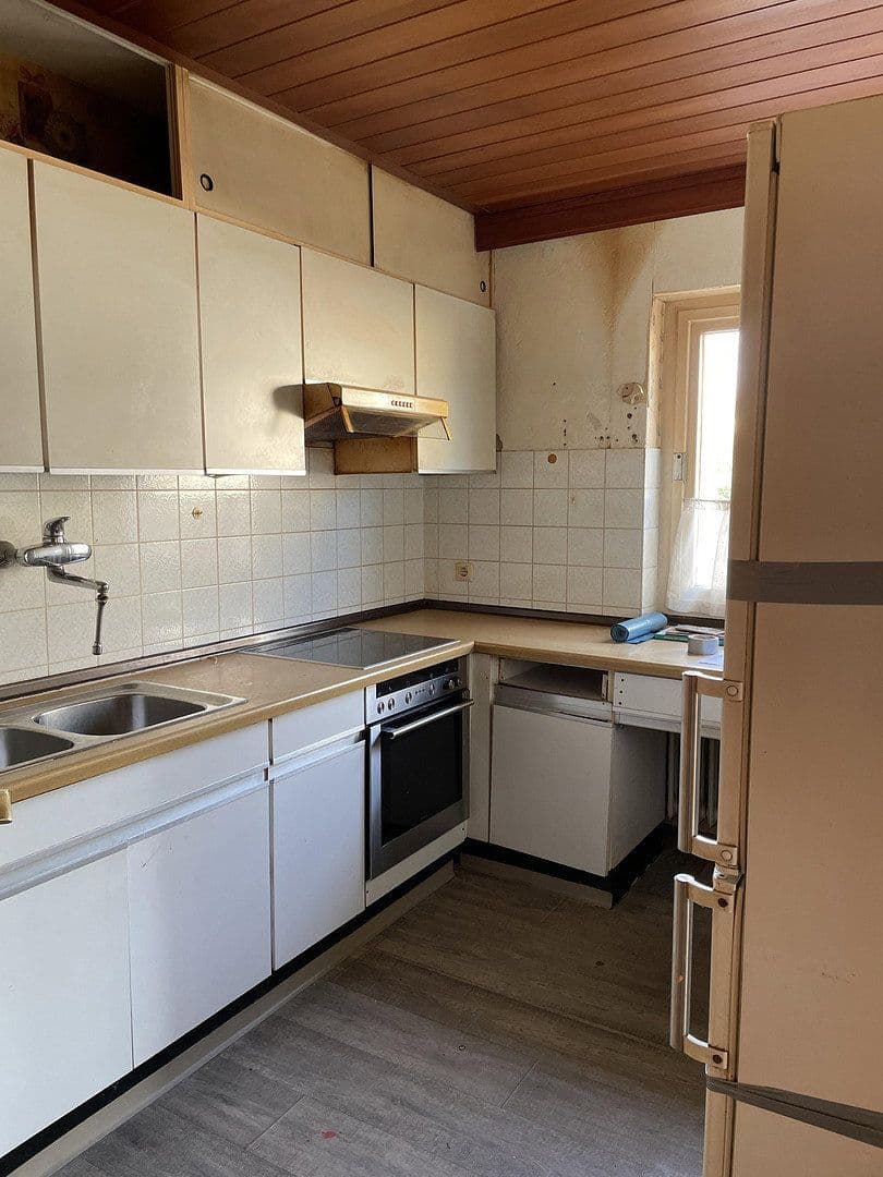 Prodej domu 212 m², pozemek 815 m², Marloffstein, Bavorsko Prodej domu 212 m², pozemek 815 m², Marloffstein, Bavorsko