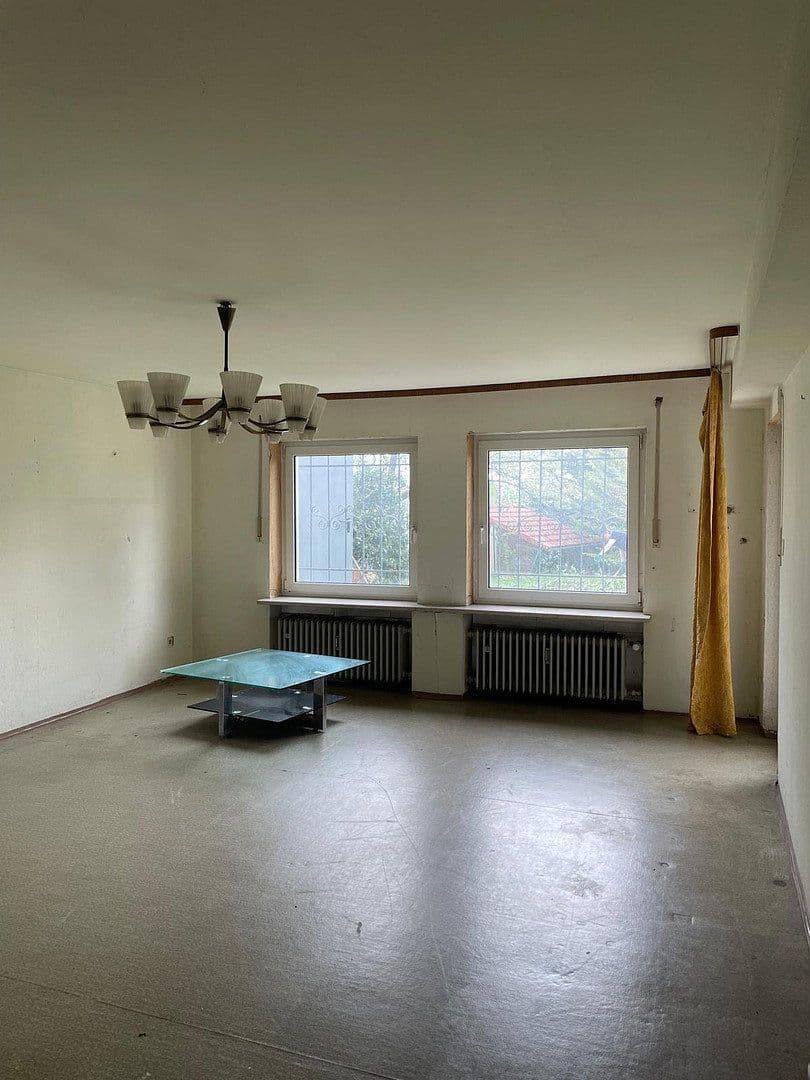 Prodej domu 212 m², pozemek 815 m², Marloffstein, Bavorsko Prodej domu 212 m², pozemek 815 m², Marloffstein, Bavorsko