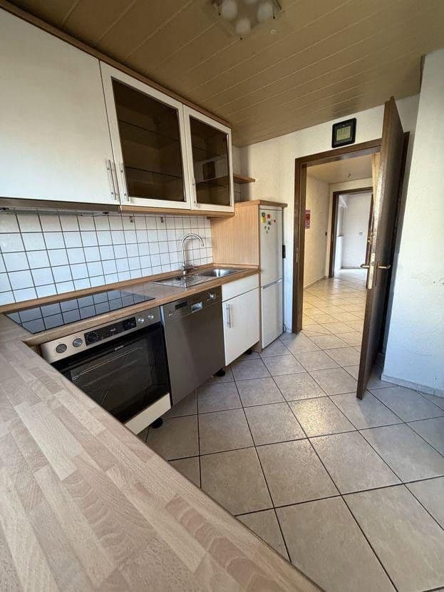 Prodej domu 120 m², pozemek 163 m², Remseck am Neckar, Bádensko-Württembersko Prodej domu 120 m², pozemek 163 m², Remseck am Neckar, Bádensko-Württembersko
