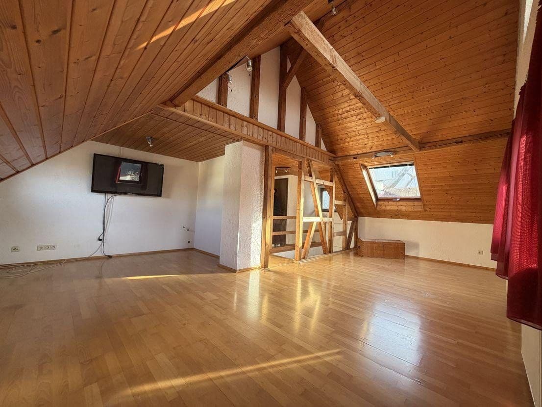 Prodej domu 120 m², pozemek 163 m², Remseck am Neckar, Bádensko-Württembersko Prodej domu 120 m², pozemek 163 m², Remseck am Neckar, Bádensko-Württembersko