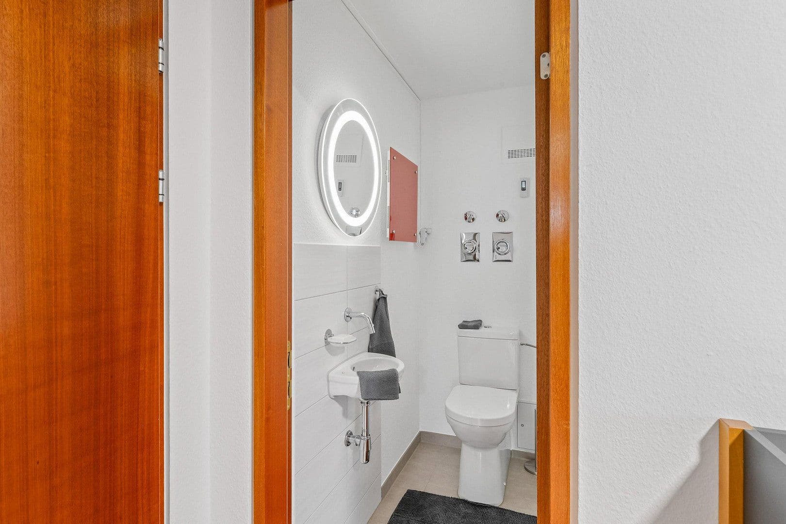 Prodej bytu 2+1 64 m², Reutlingen, Bádensko-Württembersko Prodej bytu 2+1 64 m², Reutlingen, Bádensko-Württembersko