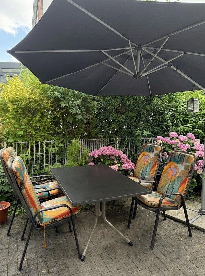 Prodej domu 160 m², pozemek 150 m², Mühlheim am Main, Hessen Prodej domu 160 m², pozemek 150 m², Mühlheim am Main, Hessen