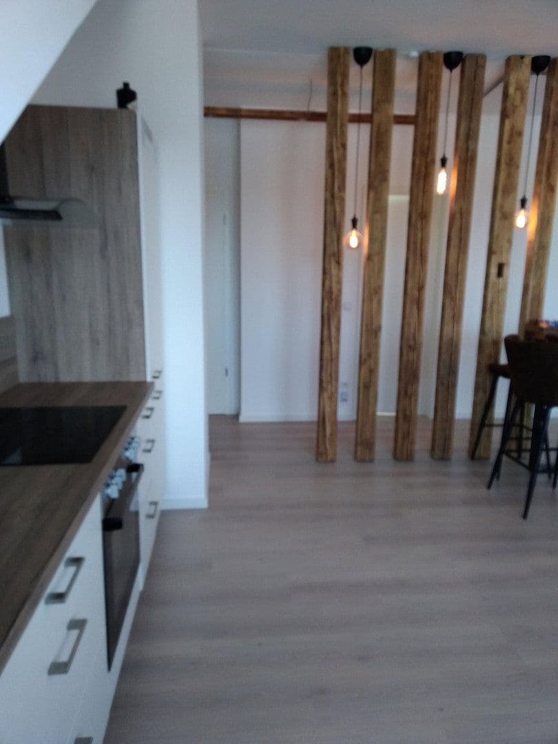 Pronájem bytu 4+1 96 m², Feldgasse 51, Nürnberg, Bavorsko Pronájem bytu 4+1 96 m², Feldgasse 51, Nürnberg, Bavorsko