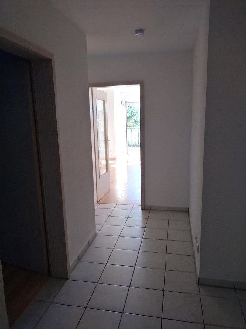 Pronájem bytu 2+1 57 m², Hersbruckerstr. 49, Lauf an der Pegnitz, Bavorsko Pronájem bytu 2+1 57 m², Hersbruckerstr. 49, Lauf an der Pegnitz, Bavorsko