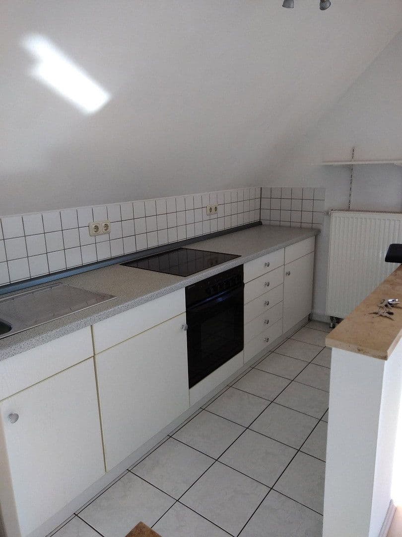 Pronájem bytu 2+1 57 m², Hersbruckerstr. 49, Lauf an der Pegnitz, Bavorsko Pronájem bytu 2+1 57 m², Hersbruckerstr. 49, Lauf an der Pegnitz, Bavorsko
