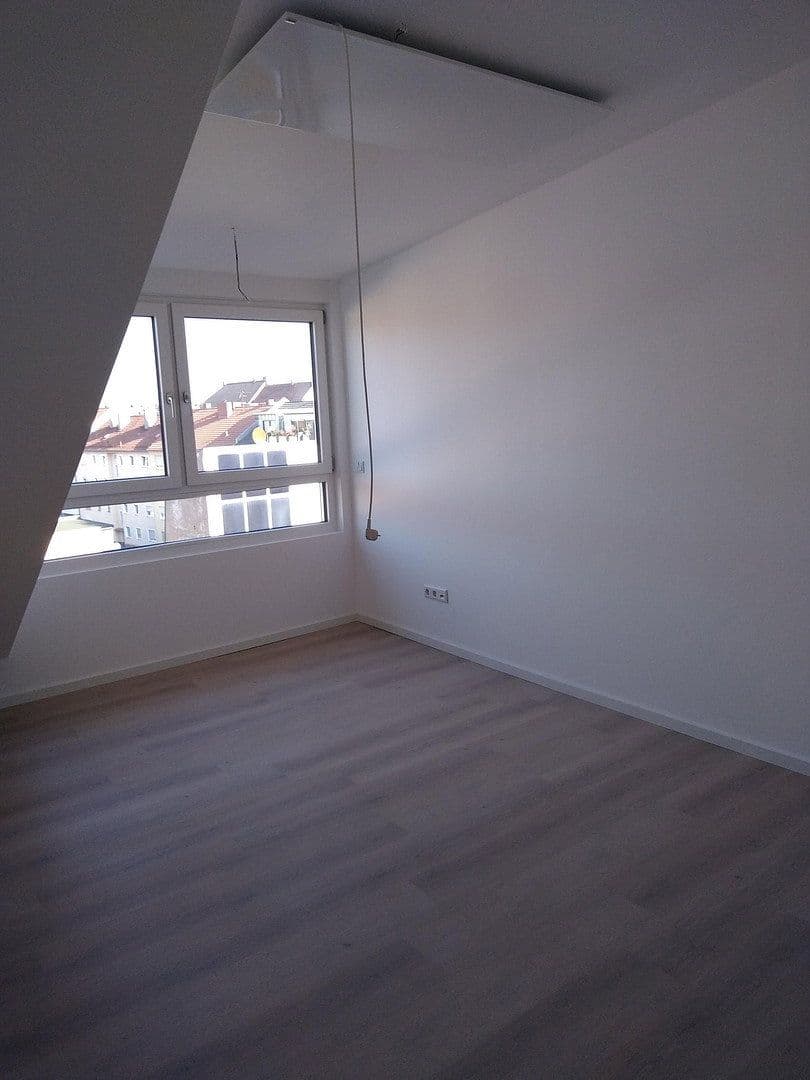 Pronájem bytu 4+1 96 m², Feldgasse 51, Nürnberg, Bavorsko Pronájem bytu 4+1 96 m², Feldgasse 51, Nürnberg, Bavorsko