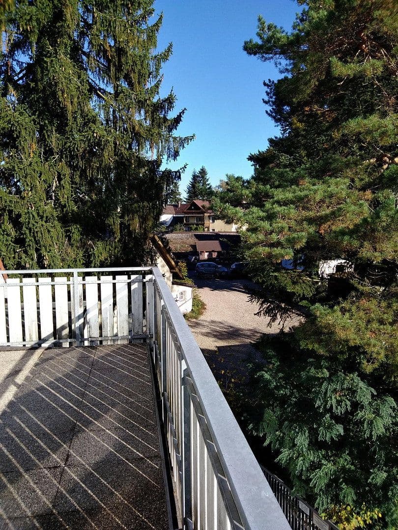 Pronájem bytu 2+1 57 m², Hersbruckerstr. 49, Lauf an der Pegnitz, Bavorsko Pronájem bytu 2+1 57 m², Hersbruckerstr. 49, Lauf an der Pegnitz, Bavorsko