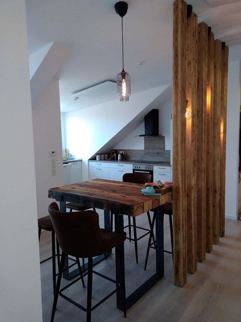 Pronájem bytu 4+1 96 m², Feldgasse 51, Nürnberg, Bavorsko Pronájem bytu 4+1 96 m², Feldgasse 51, Nürnberg, Bavorsko