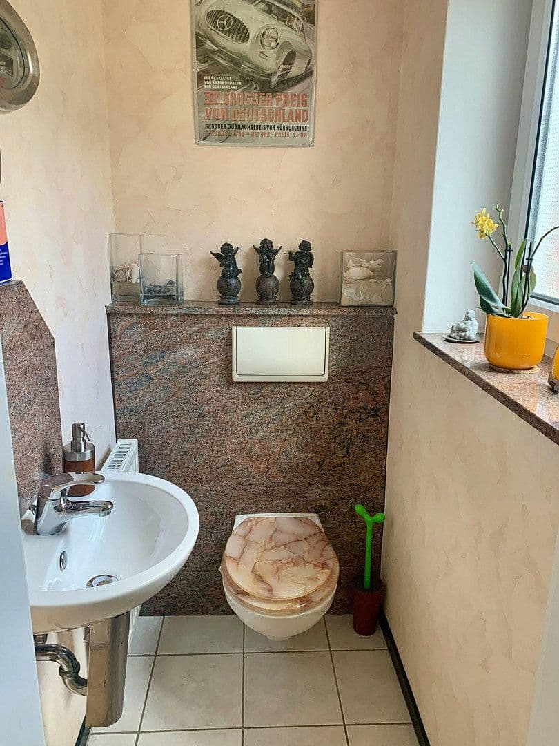Pronájem domu 141 m², pozemek 180 m², Wedemark, Dolní Sasko Pronájem domu 141 m², pozemek 180 m², Wedemark, Dolní Sasko