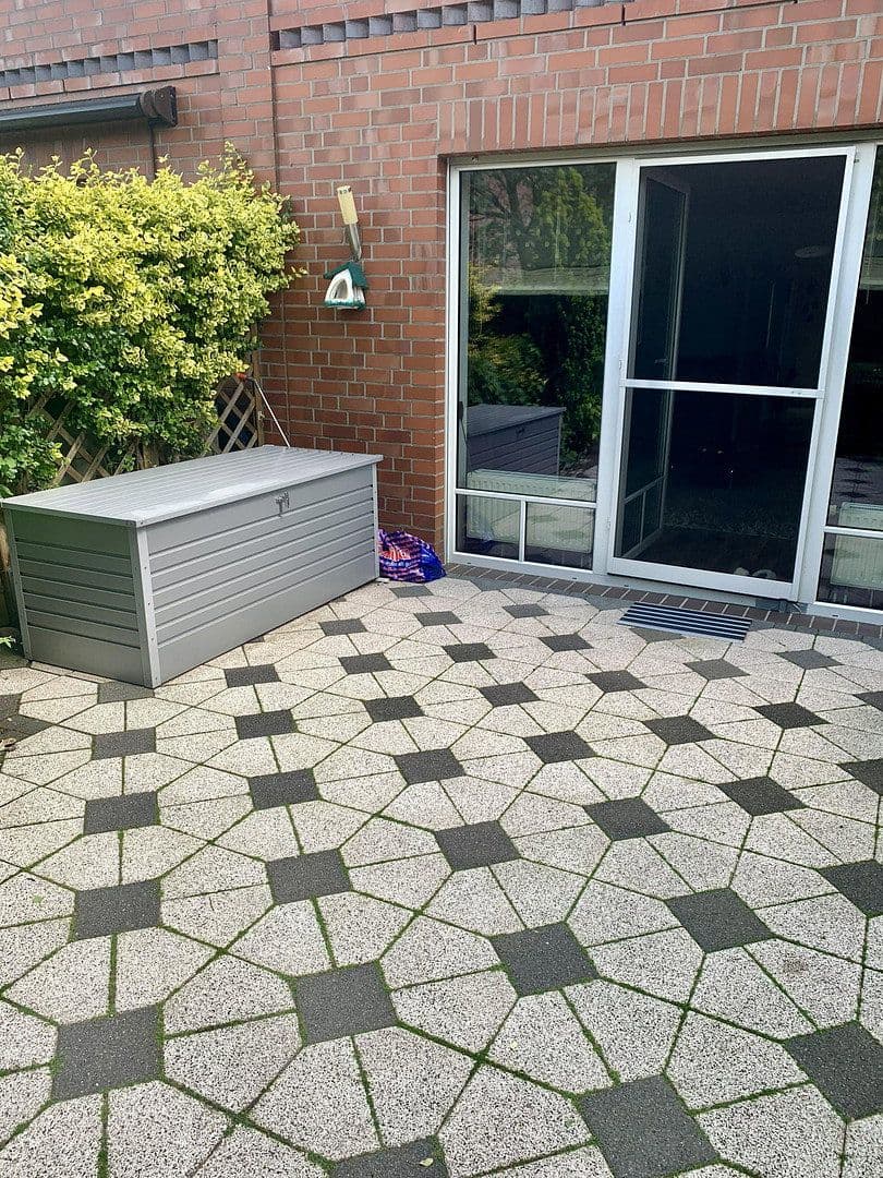 Pronájem domu 141 m², pozemek 180 m², Wedemark, Dolní Sasko Pronájem domu 141 m², pozemek 180 m², Wedemark, Dolní Sasko