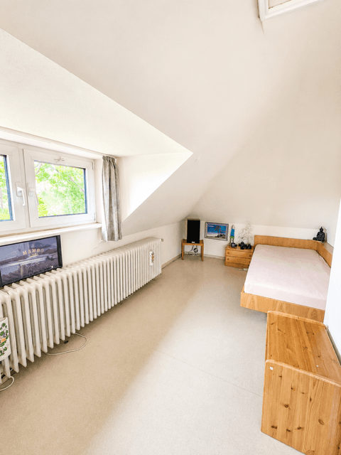 Prodej domu 180 m², pozemek 1.403 m², Ersinger Straße 98, Pforzheim, Bádensko-Württembersko Prodej domu 180 m², pozemek 1.403 m², Ersinger Straße 98, Pforzheim, Bádensko-Württembersko