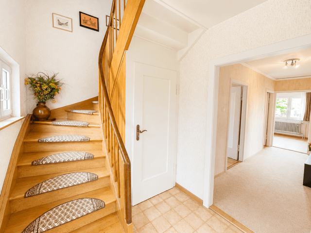 Prodej domu 180 m², pozemek 1.403 m², Ersinger Straße 98, Pforzheim, Bádensko-Württembersko Prodej domu 180 m², pozemek 1.403 m², Ersinger Straße 98, Pforzheim, Bádensko-Württembersko