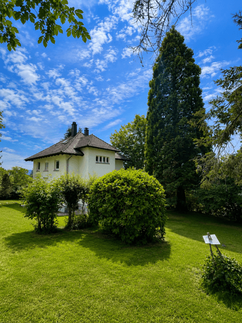 Prodej domu 180 m², pozemek 1.403 m², Ersinger Straße 98, Pforzheim, Bádensko-Württembersko Prodej domu 180 m², pozemek 1.403 m², Ersinger Straße 98, Pforzheim, Bádensko-Württembersko
