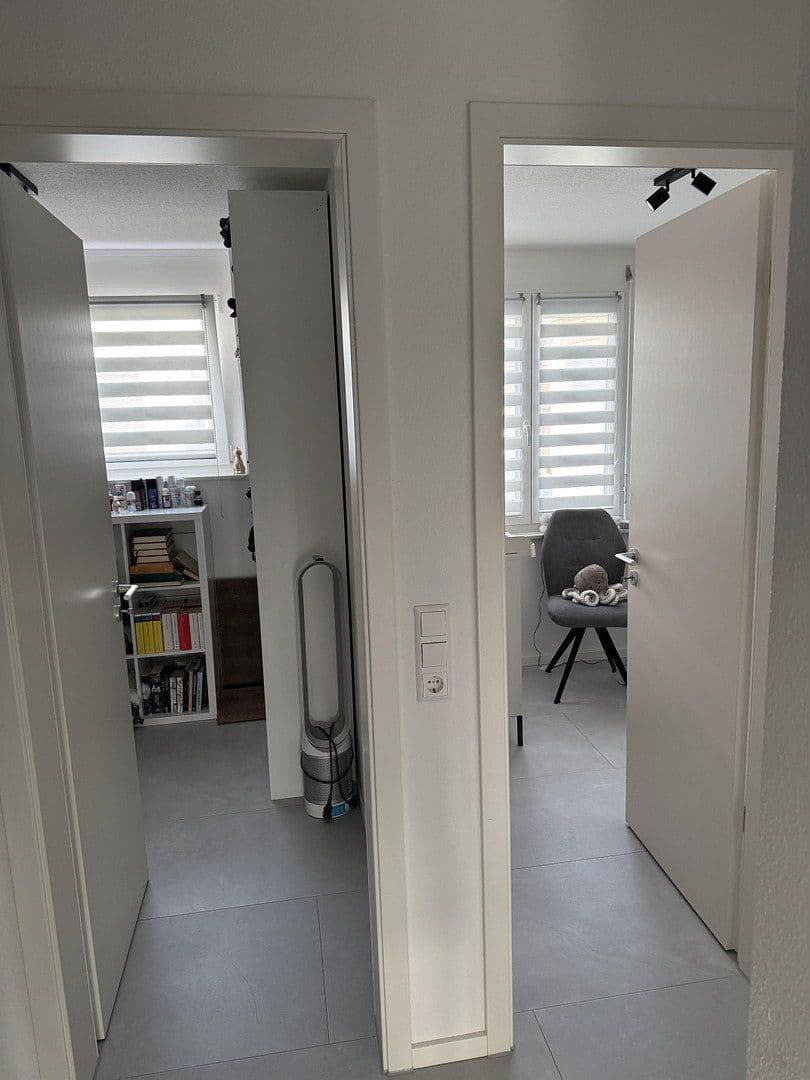 Pronájem domu 111 m², pozemek 128 m², Heimsheim, Bádensko-Württembersko Pronájem domu 111 m², pozemek 128 m², Heimsheim, Bádensko-Württembersko