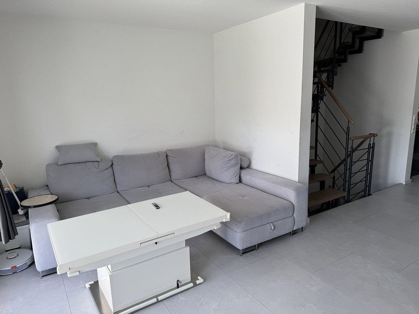 Pronájem domu 111 m², pozemek 128 m², Heimsheim, Bádensko-Württembersko Pronájem domu 111 m², pozemek 128 m², Heimsheim, Bádensko-Württembersko
