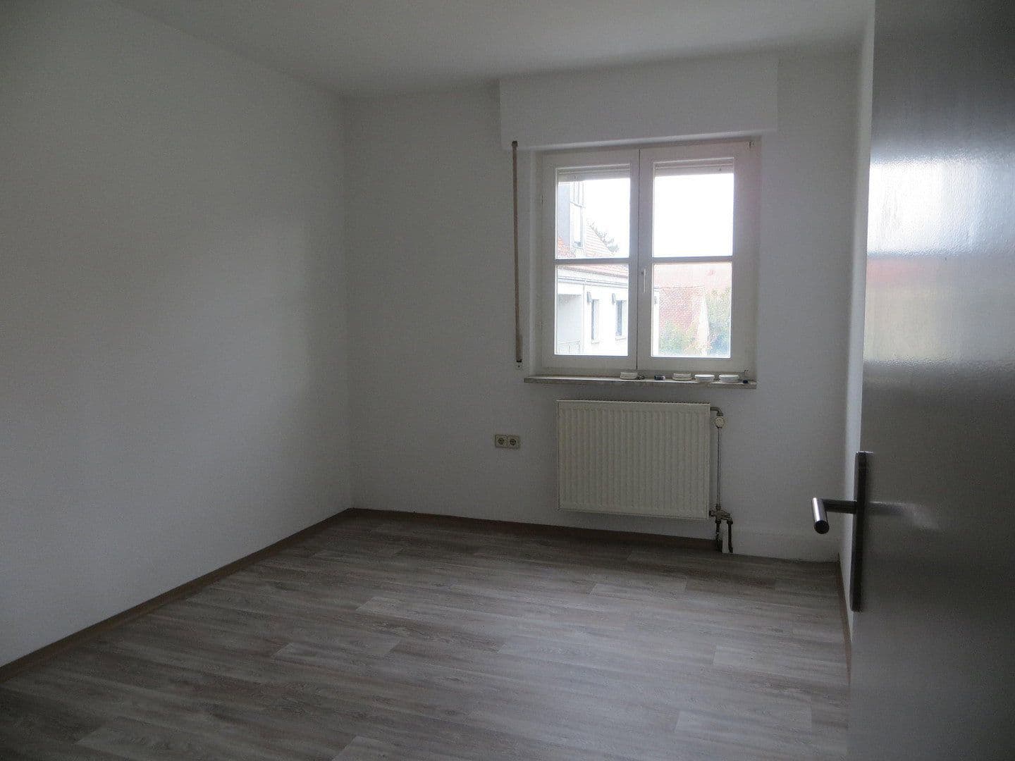 Pronájem bytu 3+1 68 m², Hallertorstraße 21, Neumarkt in der Oberpfalz, Bavorsko Pronájem bytu 3+1 68 m², Hallertorstraße 21, Neumarkt in der Oberpfalz, Bavorsko