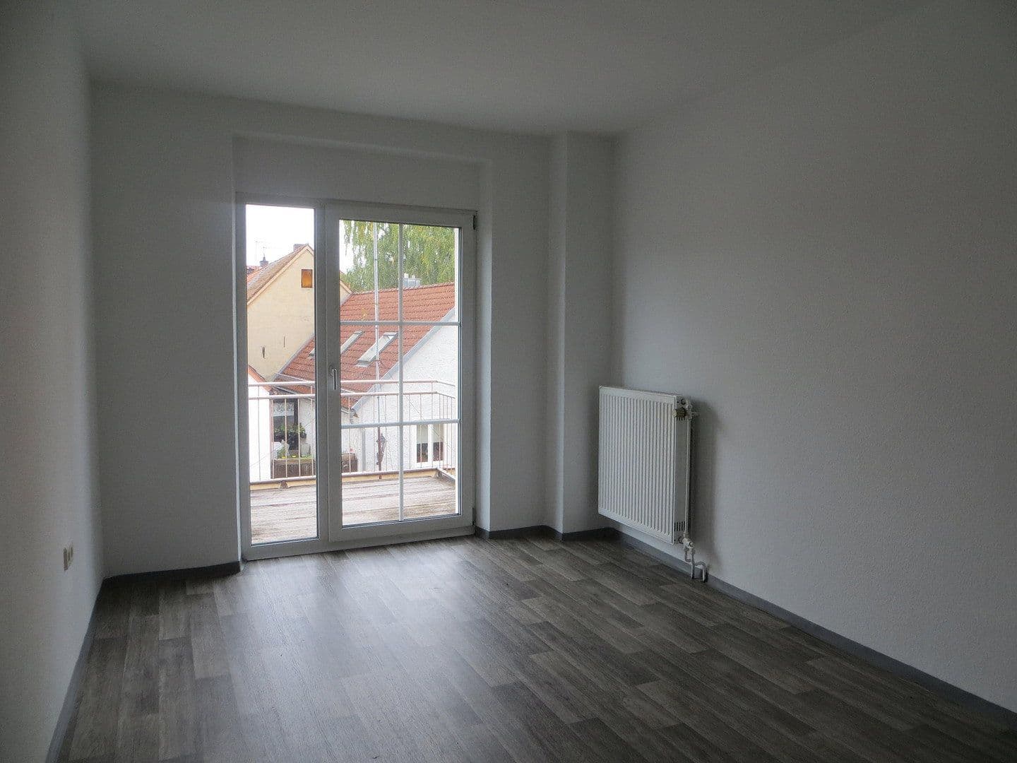 Pronájem bytu 3+1 68 m², Hallertorstraße 21, Neumarkt in der Oberpfalz, Bavorsko Pronájem bytu 3+1 68 m², Hallertorstraße 21, Neumarkt in der Oberpfalz, Bavorsko