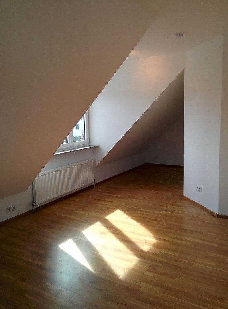 Pronájem bytu 3+kk 74 m², München, Bavorsko Pronájem bytu 3+kk 74 m², München, Bavorsko