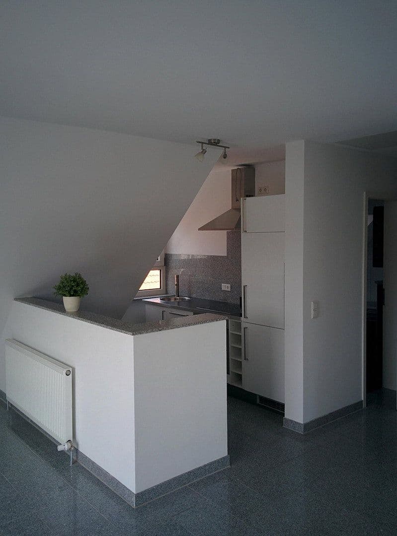 Pronájem bytu 3+kk 74 m², München, Bavorsko Pronájem bytu 3+kk 74 m², München, Bavorsko